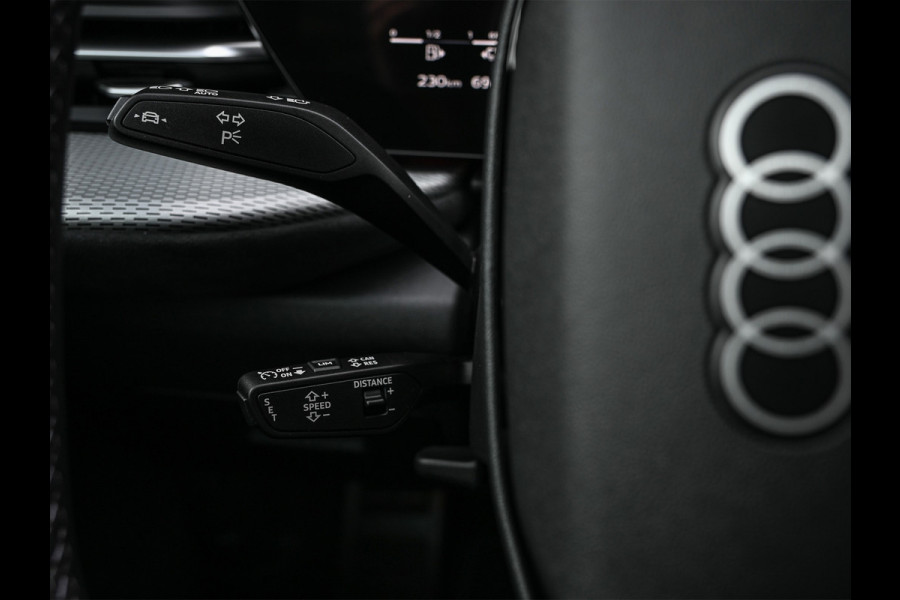 Audi Q5 2.0 TFSI e-hybrid 368pk quattro S edition Competition | S-Seats | Memory | 360 Camera | Trekhaak | Keyless entree | Adaptive Cruise | Ambiance interieur | Passagiers display |