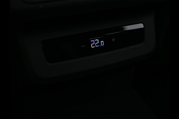 Audi Q5 2.0 TFSI e-hybrid 368pk quattro S edition Competition | S-Seats | Memory | 360 Camera | Trekhaak | Keyless entree | Adaptive Cruise | Ambiance interieur | Passagiers display |
