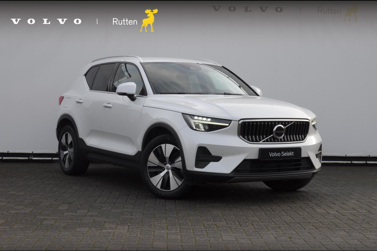 Volvo XC40 T4 211PK Automaat Core Bright / Apple carplay / Parkeersensoren met camera / Stoelverwarming / Elektrische achterklep / Keyless entry / Parkeersensoren met camera