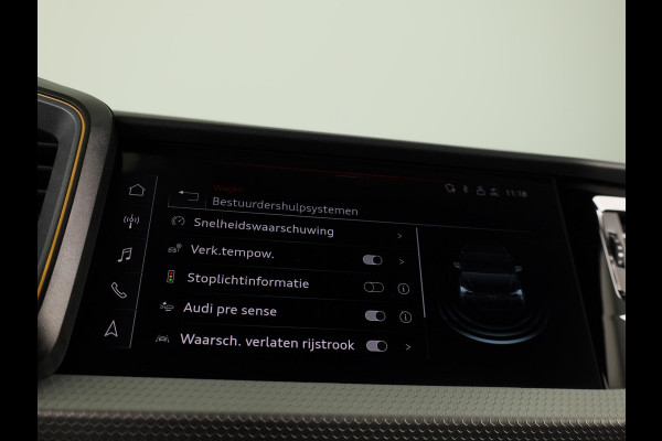 Audi A1 Sportback 30 TFSI S edition 116pk S-Tronic | Led koplampen | Stoelverwarming | Ambiant licht pakket | Navigatie via App | Verlengde garantie