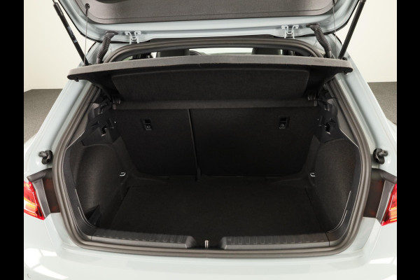 Audi A1 Sportback 30 TFSI S edition 116pk S-Tronic | Led koplampen | Stoelverwarming | Ambiant licht pakket | Navigatie via App | Verlengde garantie