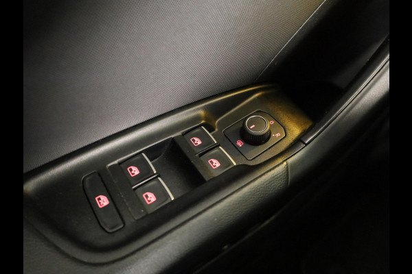 Audi A1 Sportback 30 TFSI S edition 116pk S-Tronic | Led koplampen | Stoelverwarming | Ambiant licht pakket | Navigatie via App | Verlengde garantie