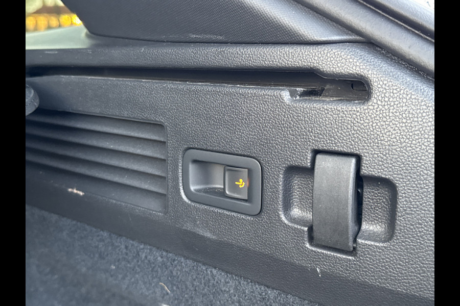 Volkswagen Arteon Shooting Brake eHYBRID 218PK DSG R-LINE BUSINESS+ VOL.LEDER/360CAMERA/HEAD-UP/TREKHAAK