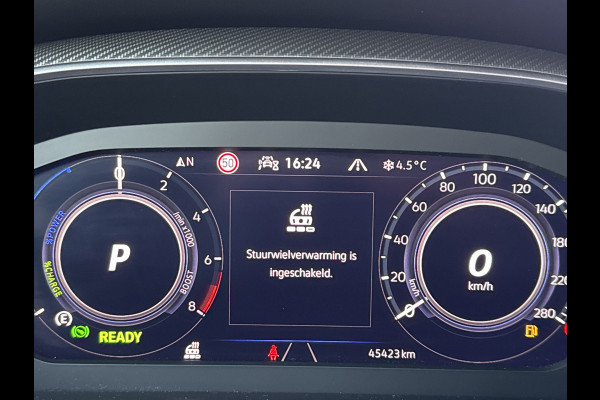Volkswagen Arteon Shooting Brake eHYBRID 218PK DSG R-LINE BUSINESS+ VOL.LEDER/360CAMERA/HEAD-UP/TREKHAAK