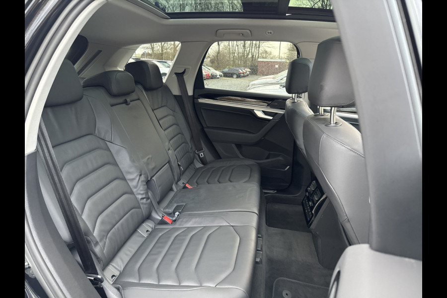 Volkswagen Touareg 3.0 TSi eHybrid ELEGANCE 4MOTION HEAD-UP/LUCHTVERING/PANORAMADAK