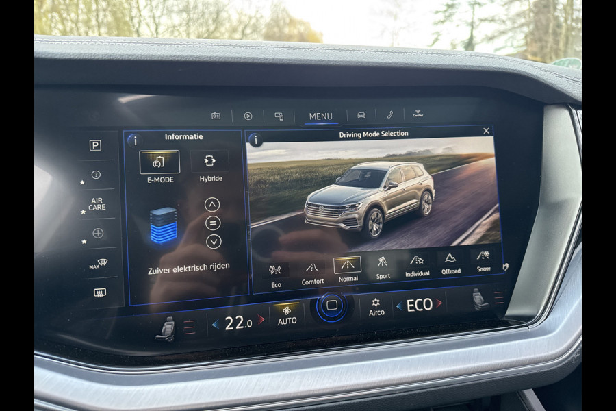 Volkswagen Touareg 3.0 TSi eHybrid ELEGANCE 4MOTION HEAD-UP/LUCHTVERING/PANORAMADAK