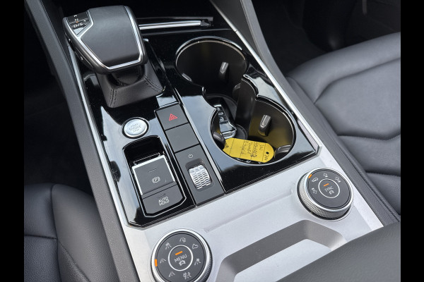 Volkswagen Touareg 3.0 TSi eHybrid ELEGANCE 4MOTION HEAD-UP/LUCHTVERING/PANORAMADAK