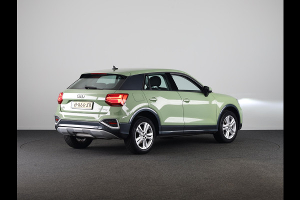 Audi Q2 35 TFSI Business Edition 150pk | S-tronic | Navigatie | Sportstoelen | Parkeersensoren achter | Virtual Cockpit | Stoelverwaming | 17 inch Lichtmetalen velgen |