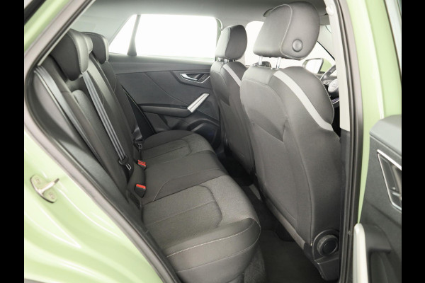 Audi Q2 35 TFSI Business Edition 150pk | S-tronic | Navigatie | Sportstoelen | Parkeersensoren achter | Virtual Cockpit | Stoelverwaming | 17 inch Lichtmetalen velgen |