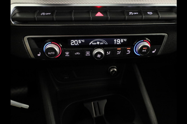 Audi Q2 35 TFSI Business Edition 150pk | S-tronic | Navigatie | Sportstoelen | Parkeersensoren achter | Virtual Cockpit | Stoelverwaming | 17 inch Lichtmetalen velgen |