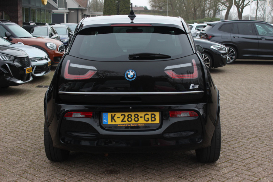 BMW i3 S Dark Shadow Edition 120Ah 42 kWh / SoH 90,4%  / Camera / Navigatie / 20'' / Stoelverwarming / DAB / LED / Cruise Control