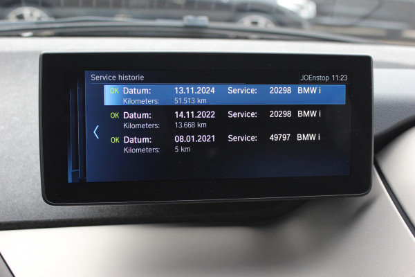 BMW i3 S Dark Shadow Edition 120Ah 42 kWh / SoH 90,4%  / Camera / Navigatie / 20'' / Stoelverwarming / DAB / LED / Cruise Control