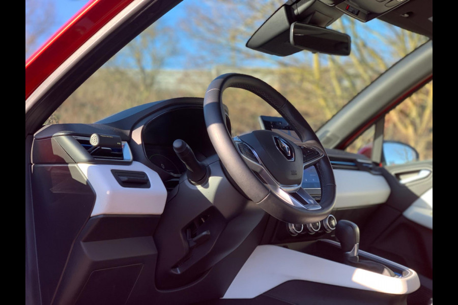 Renault Clio 1.6 E-Tech Hybrid 140 Business Zen NIEUWSTAAT LUXE !