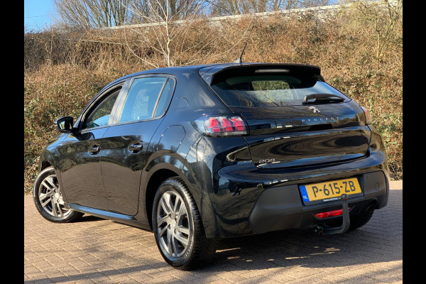 Peugeot 208 1.2 PureTech Active Pack 2022 / NETTO € 6600 / PRIJS NL € 8950.-