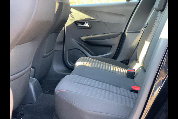 Peugeot 208 1.2 PureTech Active Pack 2022 / NETTO € 6600 / PRIJS NL € 8950.-