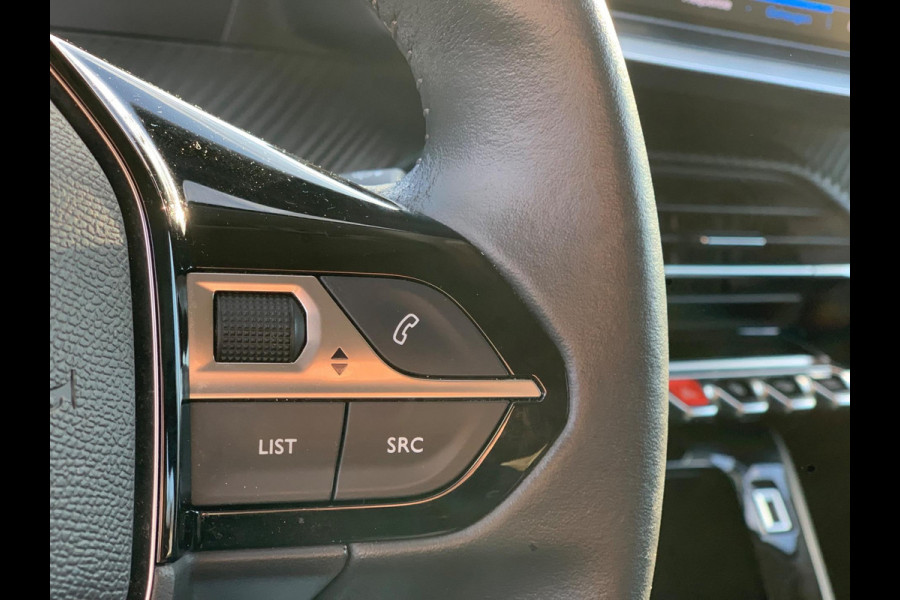 Peugeot 208 1.2 PureTech Active Pack 2022 / NETTO € 6600 / PRIJS NL € 8950.-