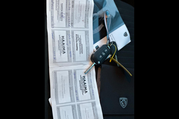 Peugeot 208 1.2 PureTech Active Pack 2022 / NETTO € 6600 / PRIJS NL € 8950.-