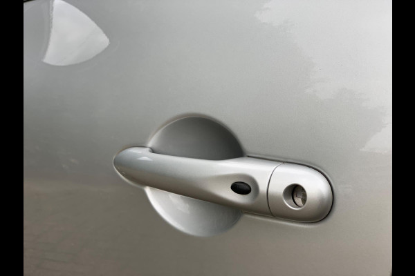 Renault Clio Estate 0.9 TCe Limited LUXE UITV. TOPSTAAT 2018