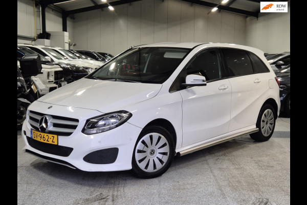 Mercedes-Benz B-Klasse 220 d Ambition Automaat 1 Ste EIg Dealer Onderhouden
