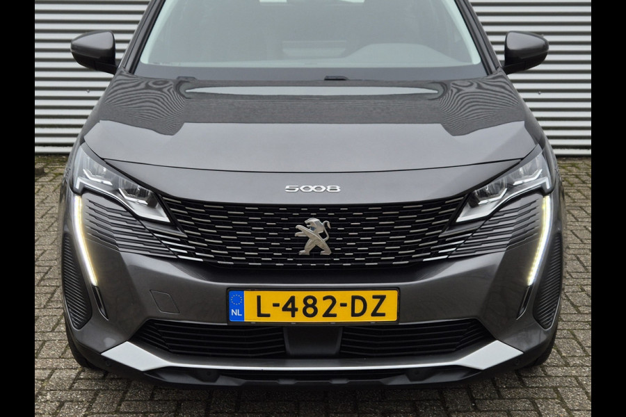 Peugeot 5008 1.2 PureTech 7 Persoons Navi Carplay Camera Trekhaak Dealer Onderhouden