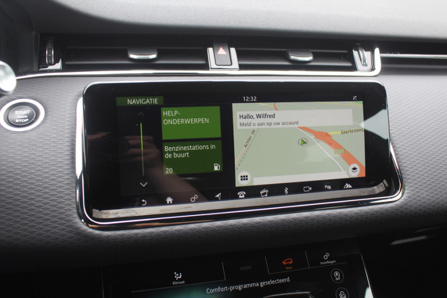 Land Rover Range Rover Evoque 1.5 P300e AWD HSE R-Dynamic NL. Auto / Panoramadak / Camera / Luxe Leder / Meridian / Keyless / 20'' / Navigatie / Stoelverwarming / Dodehoek / DAB / ACC