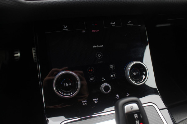 Land Rover Range Rover Evoque 1.5 P300e AWD HSE R-Dynamic NL. Auto / Panoramadak / Camera / Luxe Leder / Meridian / Keyless / 20'' / Navigatie / Stoelverwarming / Dodehoek / DAB / ACC