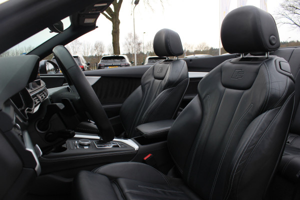 Audi A5 Cabriolet 2.0 TFSI Launch Edition / Trekhaak / Leder / Nekverwarming / Navigatie / Parkeerhulp V+A / 19'' / Windscherm / Stoelverwarming / Cruise Control