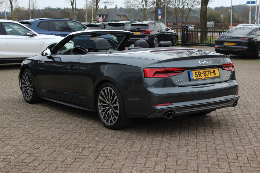 Audi A5 Cabriolet 2.0 TFSI Launch Edition / Trekhaak / Leder / Nekverwarming / Navigatie / Parkeerhulp V+A / 19'' / Windscherm / Stoelverwarming / Cruise Control