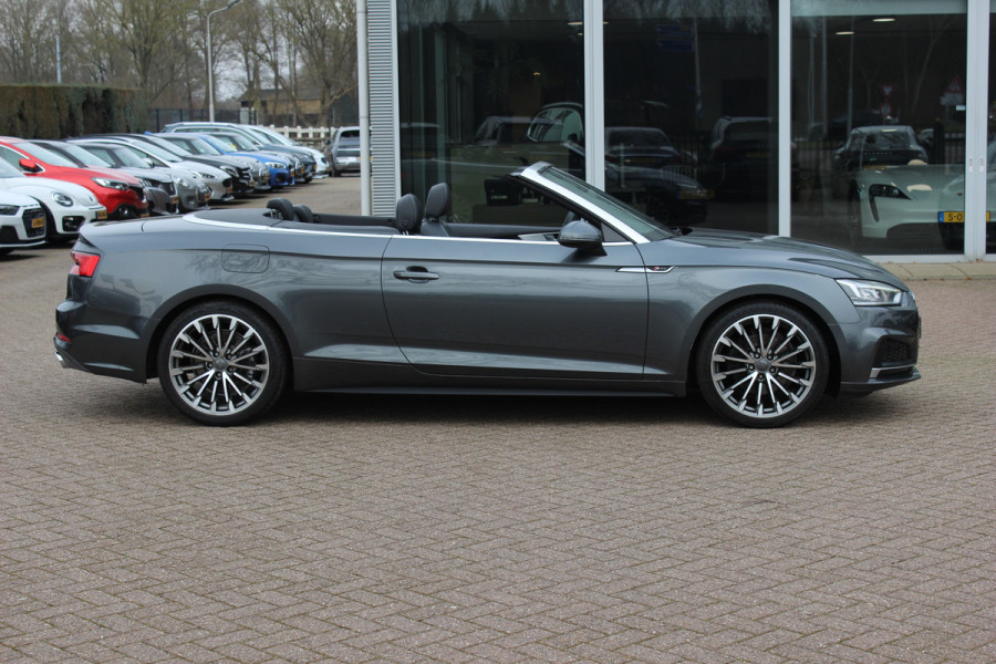 Audi A5 Cabriolet 2.0 TFSI Launch Edition / Trekhaak / Leder / Nekverwarming / Navigatie / Parkeerhulp V+A / 19'' / Windscherm / Stoelverwarming / Cruise Control