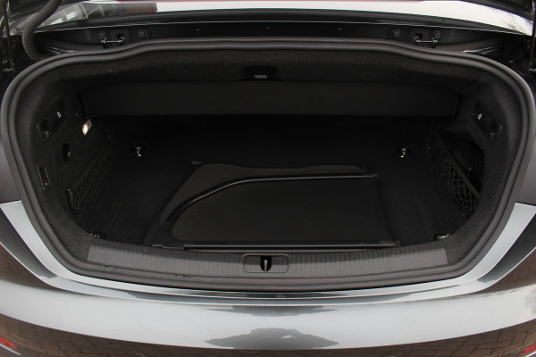 Audi A5 Cabriolet 2.0 TFSI Launch Edition / Trekhaak / Leder / Nekverwarming / Navigatie / Parkeerhulp V+A / 19'' / Windscherm / Stoelverwarming / Cruise Control