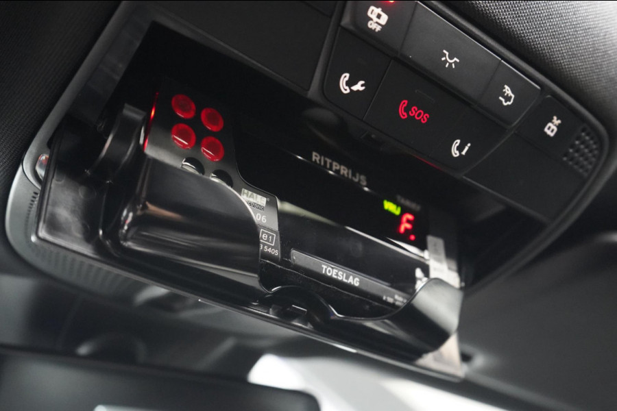 Mercedes-Benz E-Klasse 200 d AMG-Line | PANO | SFEERVERLICHTING