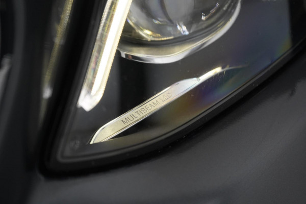Mercedes-Benz E-Klasse 200 d AMG-Line | PANO | SFEERVERLICHTING