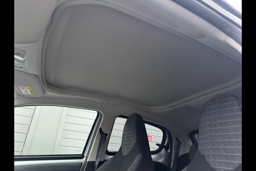 Peugeot 108 1.0 e-VTi Allure TOP! Camera | CarPlay | APK