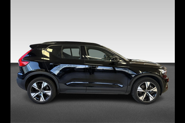 Volvo XC40 Recharge Core Stoel verwarming / Stuur verwarming / navigatie