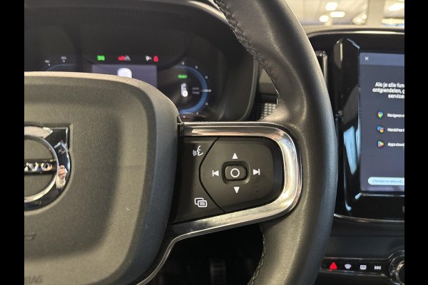 Volvo XC40 Recharge Core Stoel verwarming / Stuur verwarming / navigatie