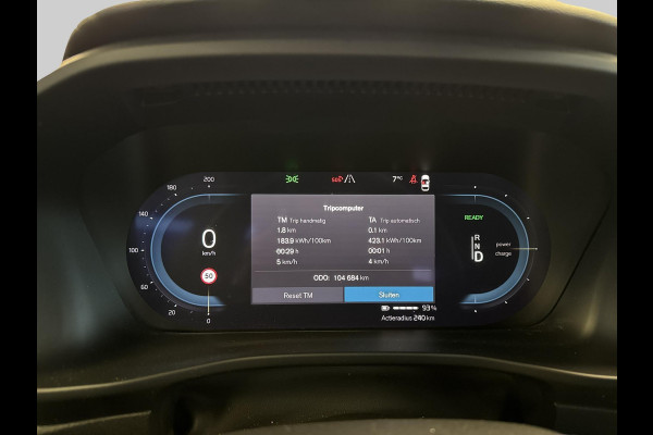 Volvo XC40 Recharge Core Stoel verwarming / Stuur verwarming / navigatie