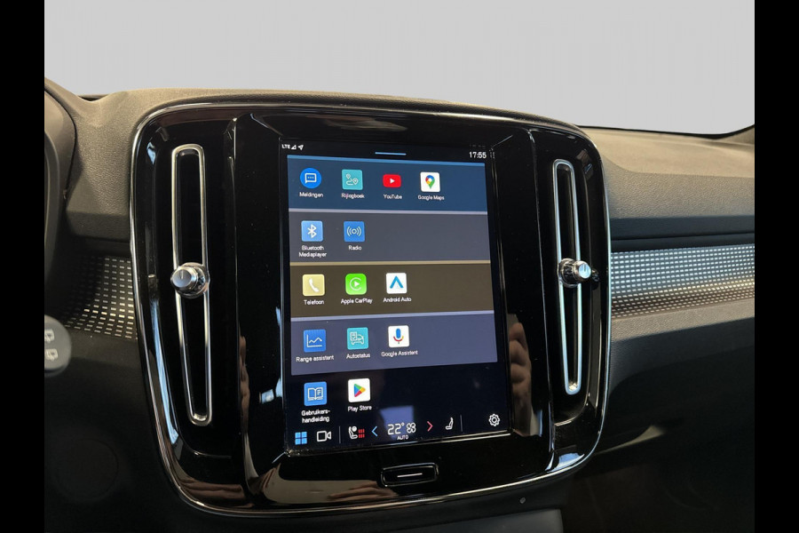 Volvo XC40 Recharge Core Stoel verwarming / Stuur verwarming / navigatie