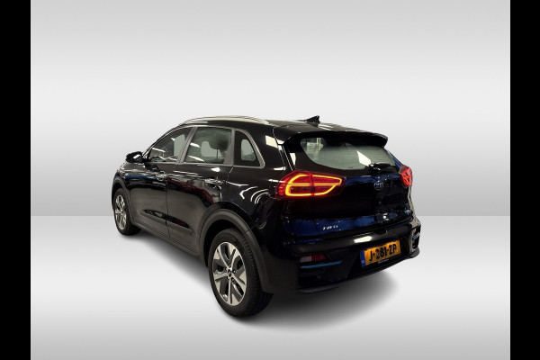 Kia e-Niro DynamicLine 64 kWh Climate control / Stoel verwarming / stuur verwarming
