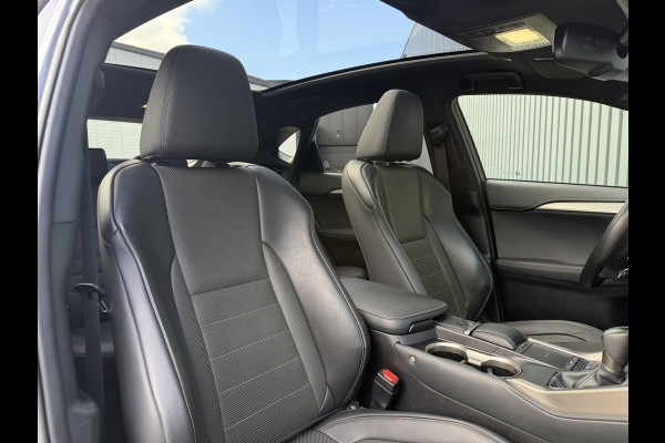 Lexus NX 300h AWD F SPORT | Pano dak | 12 mnd BOVAG Garantie | Rijklaar!!