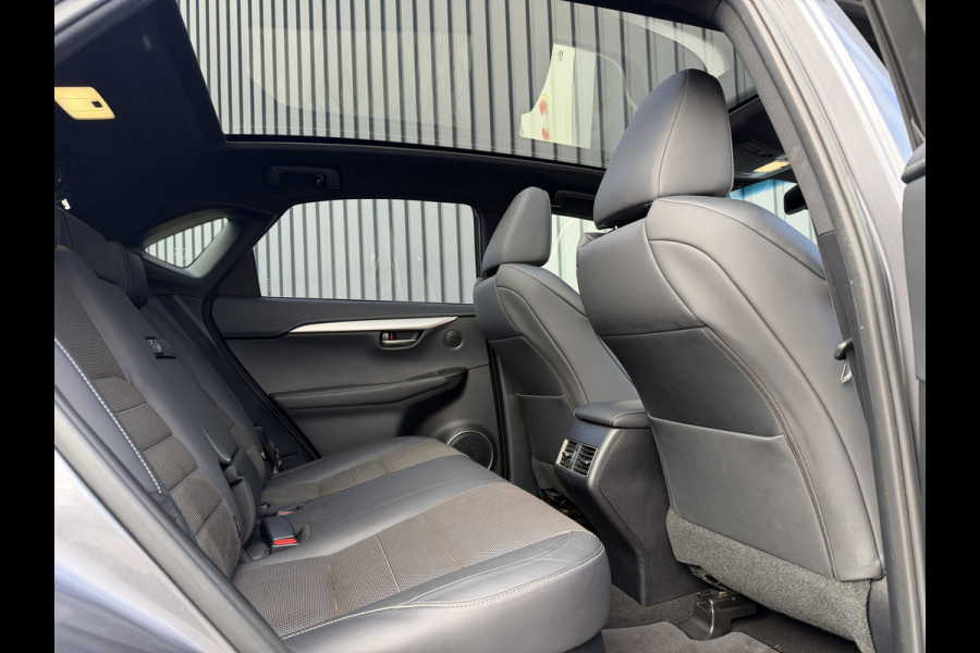 Lexus NX 300h AWD F SPORT | Pano dak | 12 mnd BOVAG Garantie | Rijklaar!!