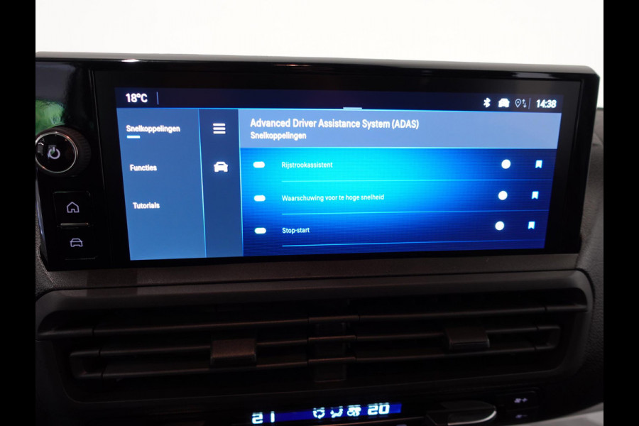 Opel Vivaro 2.0 Diesel 180 S&S L3 Automaat Dubbele Cabine 2 schuifdeuren Android Auto/Apple CarPlay Navigatie Keyless Entry&Start Climate Control Camera Cruise Control Houten afwerking laadruimte Trekhaak lichtmetalen velgen