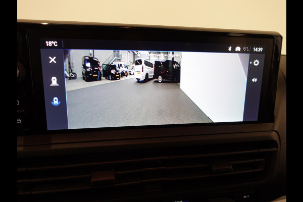 Opel Vivaro 2.0 Diesel 180 S&S L3 Automaat Dubbele Cabine 2 schuifdeuren Android Auto/Apple CarPlay Navigatie Keyless Entry&Start Climate Control Camera Cruise Control Houten afwerking laadruimte Trekhaak lichtmetalen velgen