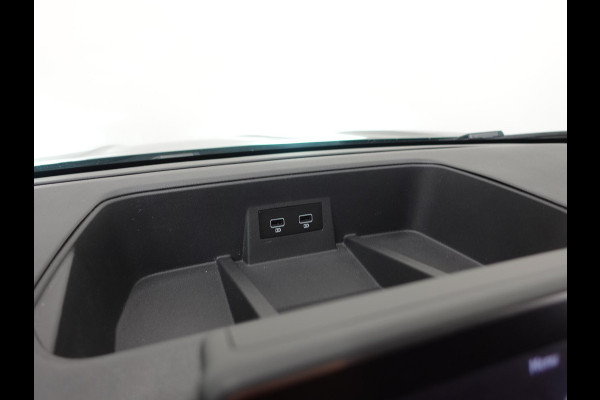 Renault Trafic 2.0 Blue dCi 150PK T30 L2H1 Advance Automaat Renault Trafic 2.0 Blue dCi 150PK T30 L2H1 Advance Airco Bluetooth Cruise PDC Trekhaak