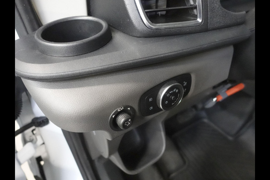 Ford Transit 330 2.0 TDCI L3H2 Trend Airco Adaptive Cruise Control Navigatie Trekhaak