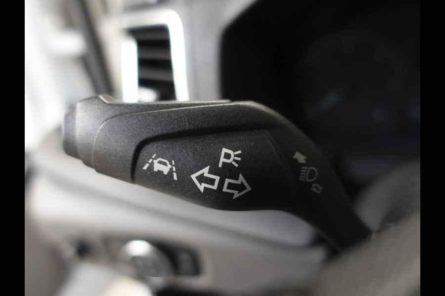 Ford Transit 330 2.0 TDCI L3H2 Trend Airco Adaptive Cruise Control Navigatie Trekhaak