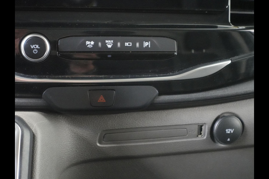 Ford Transit 330 2.0 TDCI L3H2 Trend Airco Adaptive Cruise Control Navigatie Trekhaak