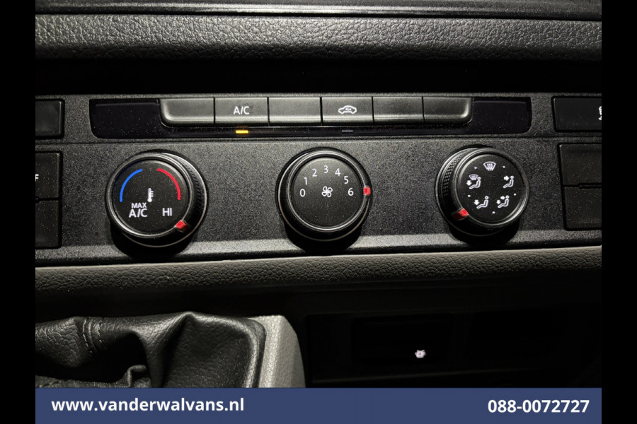 Volkswagen Crafter 2.0 TDI L3H3 L2H2 Euro6 Airco | Navigatie | Camera | Trekhaak | Apple Carplay | Cruisecontrol Chauffeursstoel, Android Auto, Parkeersensoren, Bijrijdersbank