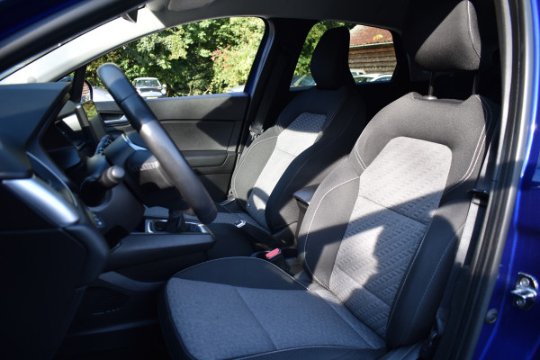 Renault Captur 1.0 TCe LIMITED CRUISE/NAVI/KEYLESS