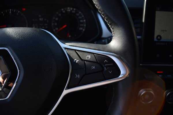 Renault Captur 1.0 TCe LIMITED CRUISE/NAVI/KEYLESS