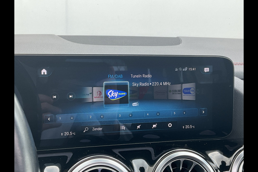 Mercedes-Benz EQA 250 Solution AMG Memory 360°Pano Hud Adap.Cruise Burmester 67 kWh